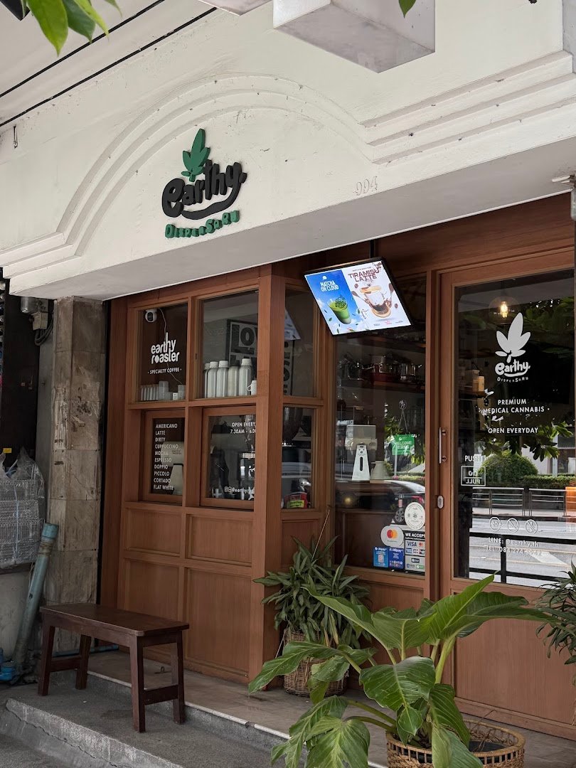 Earthy Roaster (Specialty Coffee) specialty coffee shop in Bangkok - photo 9