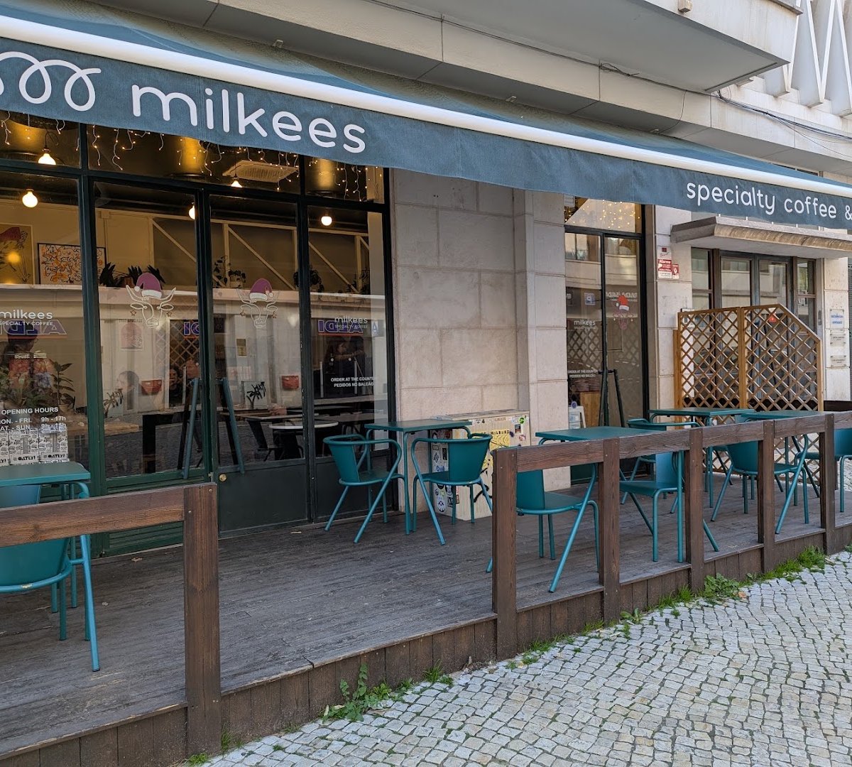 Storefront of Milkees - Specialty Coffee & Cookies, specialty coffee shop in Lisbon