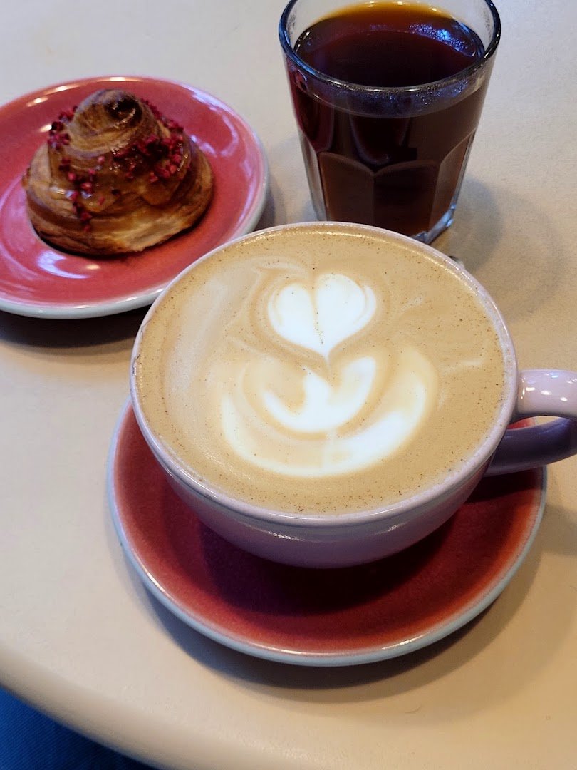 Coffee at Cafe Central Hoża, specialty coffee shop in Warsaw