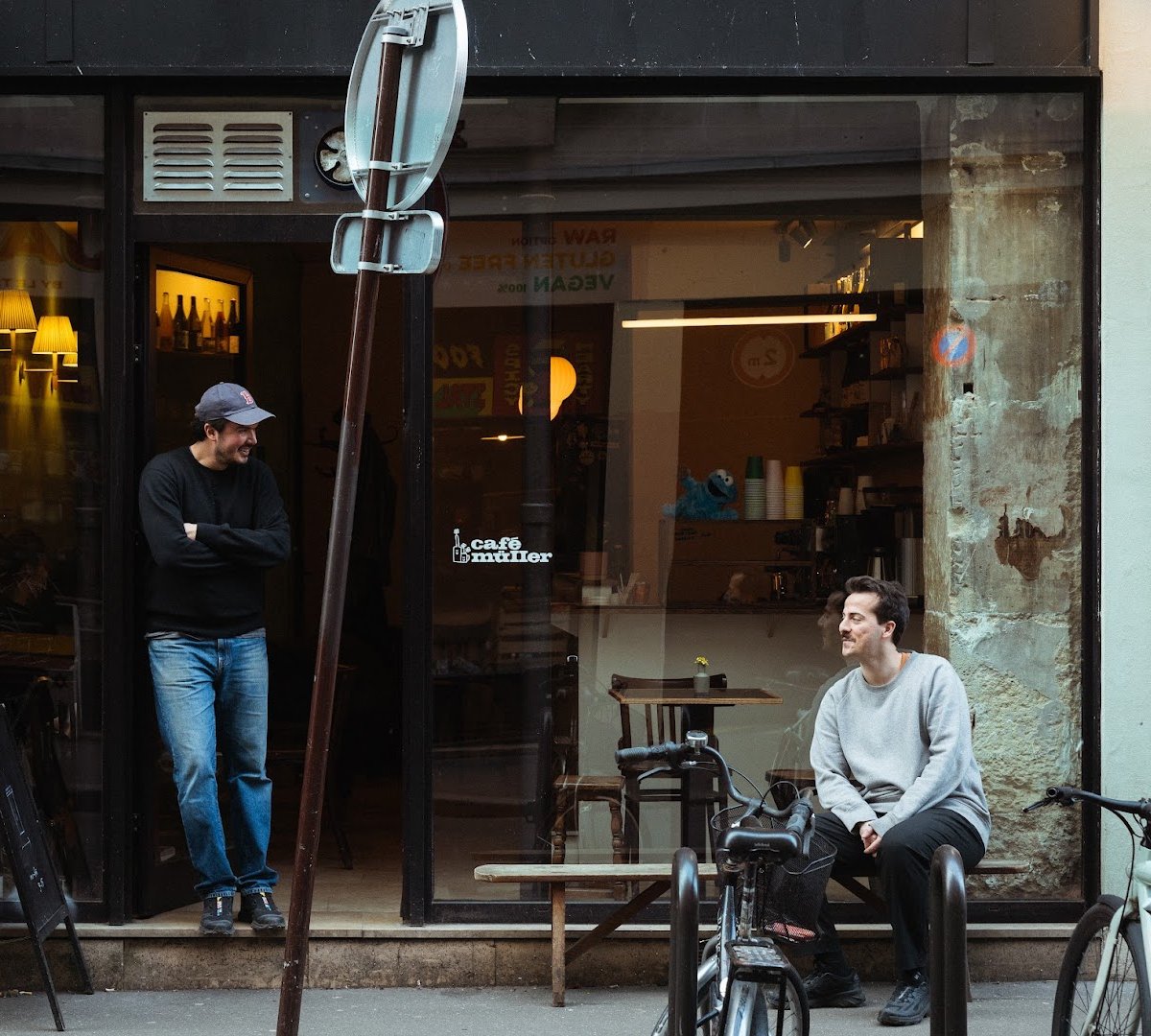 café müller specialty coffee shop in Paris - photo 3