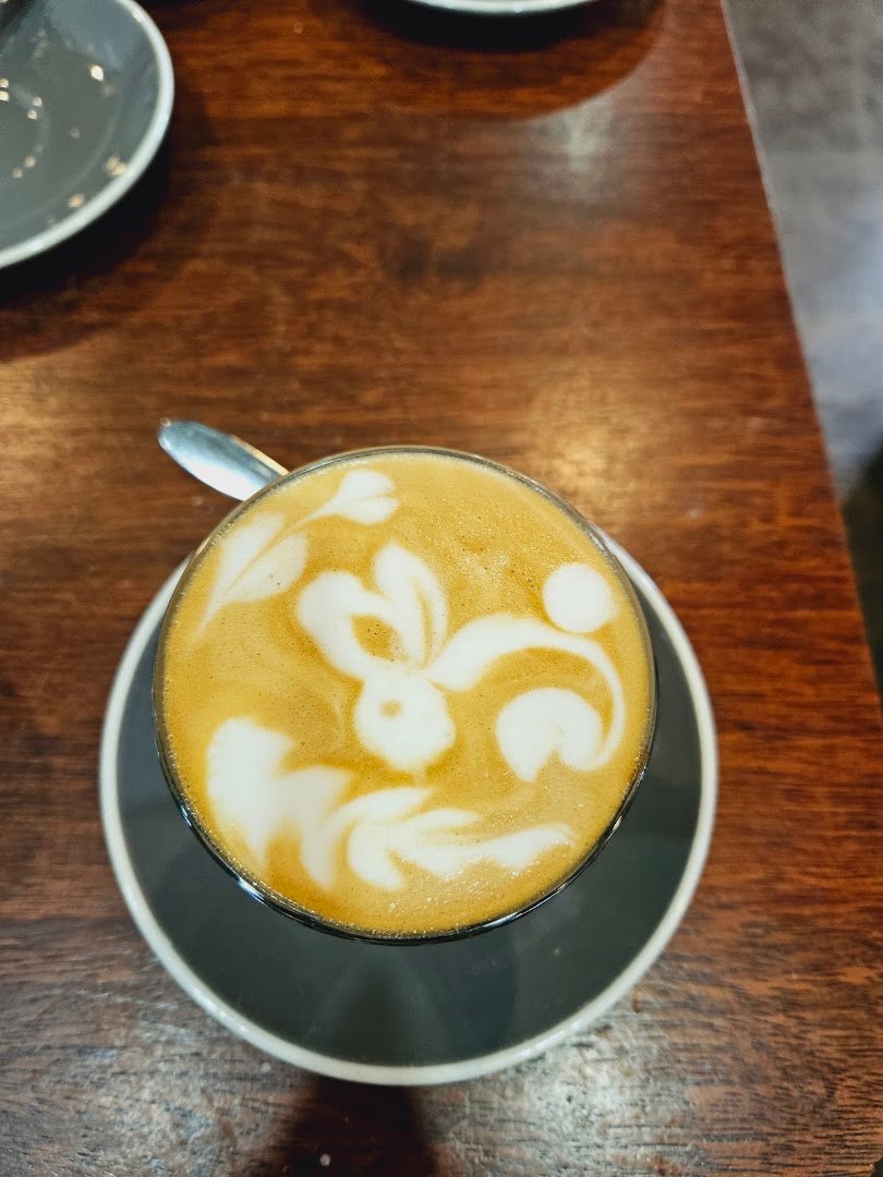Hug Cafe specialty coffee shop in Sydney - photo 7