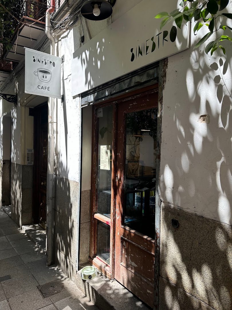 Siniestro Café de Especialidad | Specialty Coffee Madrid specialty coffee shop in Madrid - photo 7