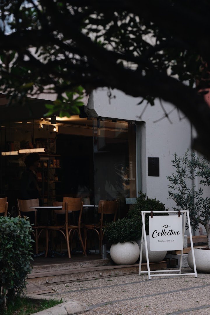 Collective specialty coffee shop in Istanbul - photo 7