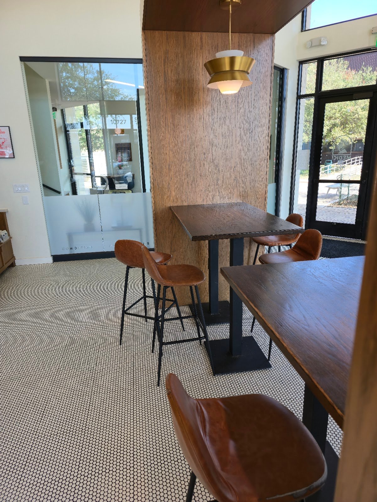 Medici Roasting - Domain specialty coffee shop in Austin - photo 4