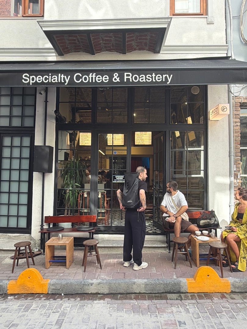 Arc Co Coffee Roastery specialty coffee shop in Istanbul - photo 5