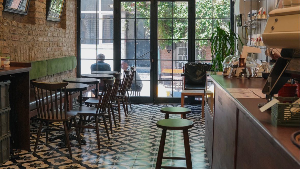 Arc Co Coffee Roastery specialty coffee shop in Istanbul - photo 6