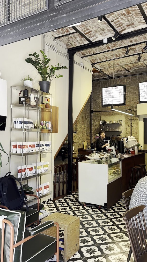 Arc Co Coffee Roastery specialty coffee shop in Istanbul - photo 7