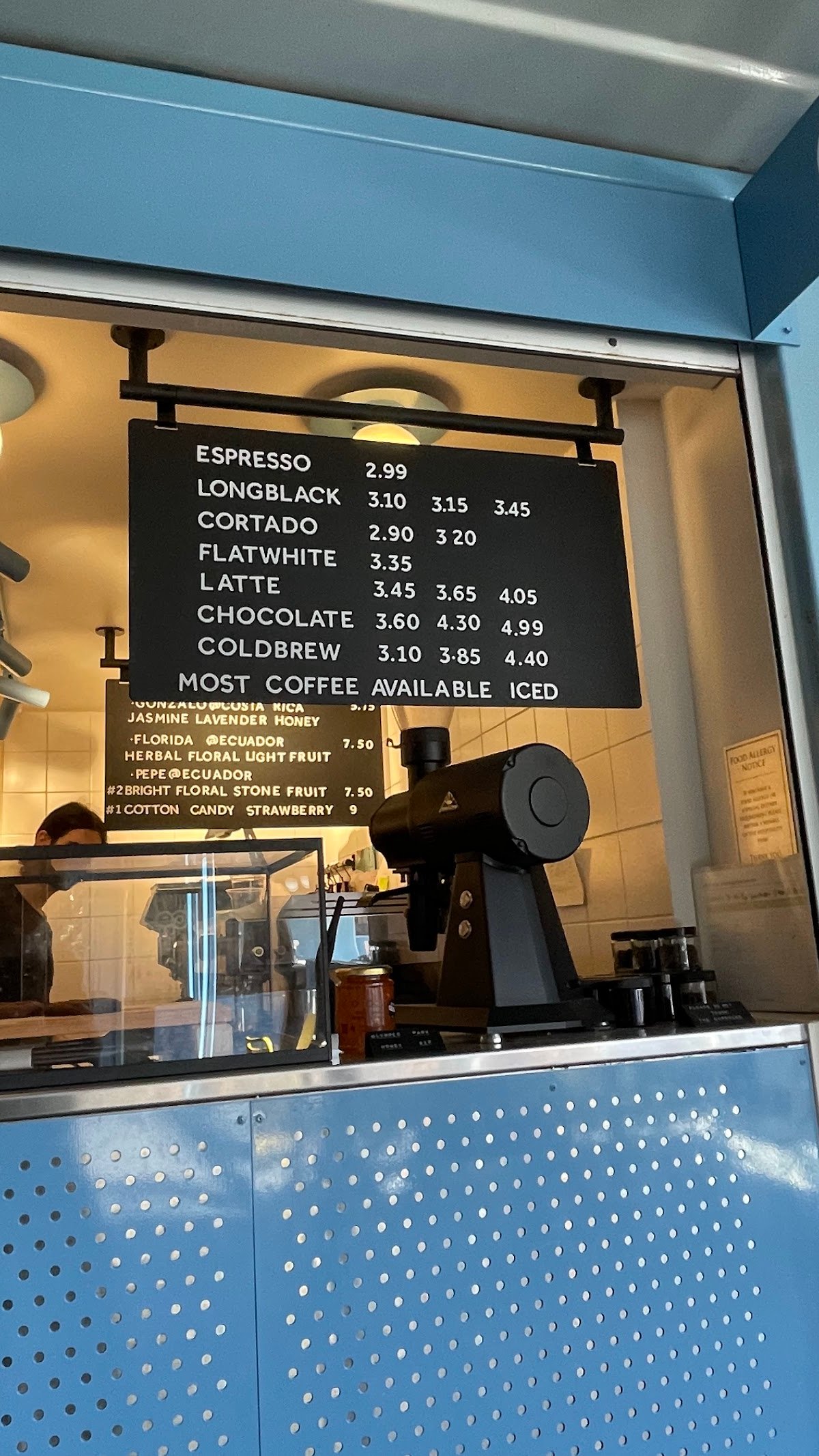 Glass Coffee specialty coffee shop in London - photo 10