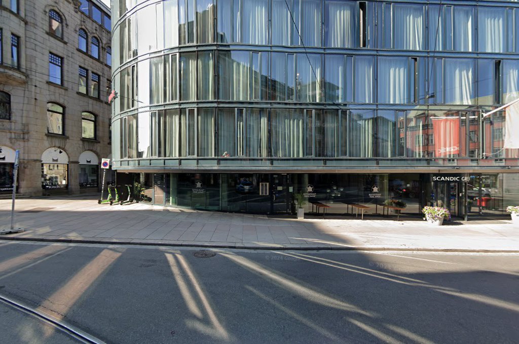 Storefront of Norð Grensen, specialty coffee shop in Oslo