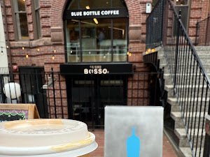 Blue Bottle Coffee specialty coffee shop in Boston - photo 11