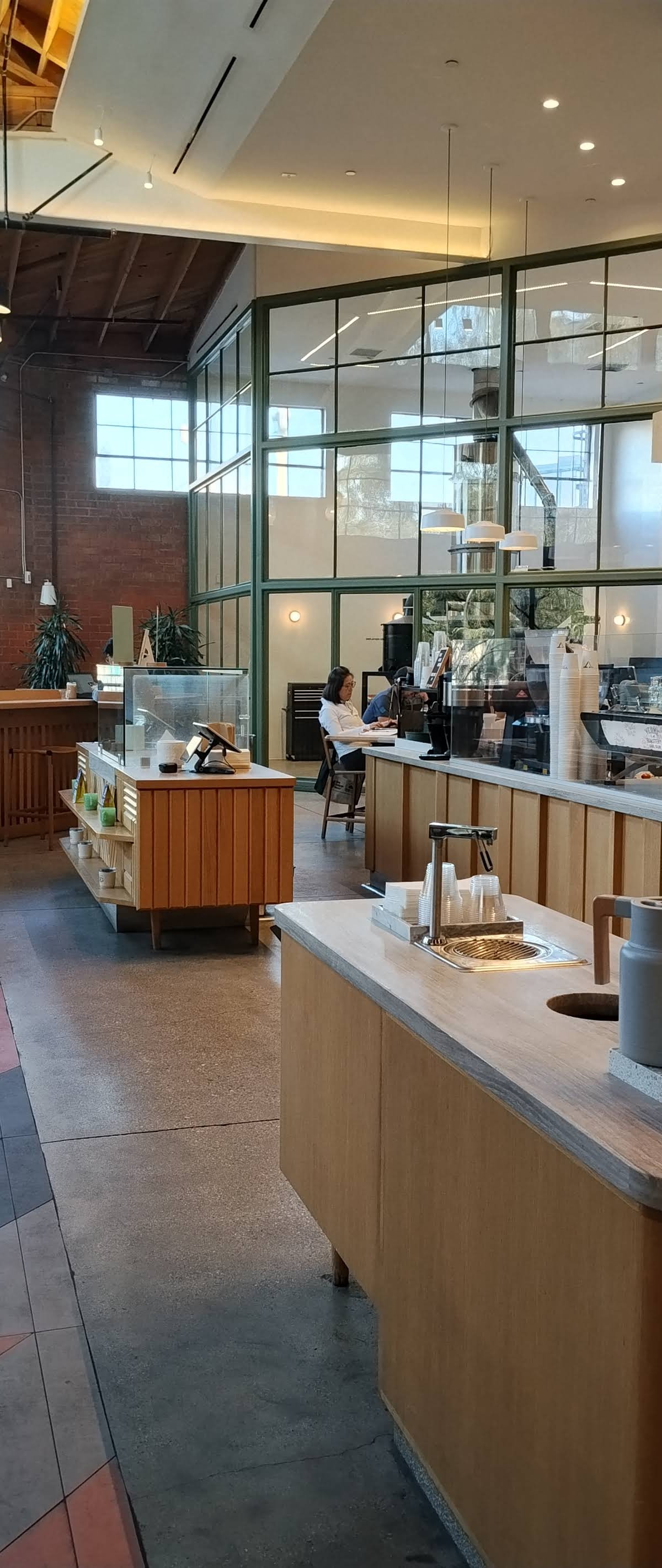 Verve Coffee Roasters specialty coffee shop in Los Angeles - photo 13