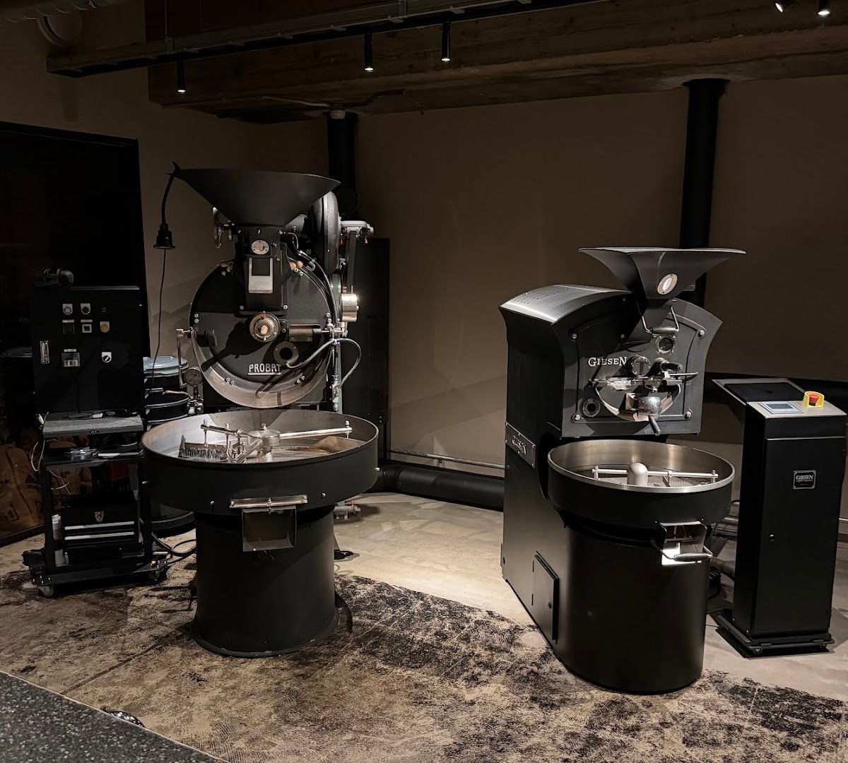 Interior of MEL COFFEE, specialty coffee shop in Osaka