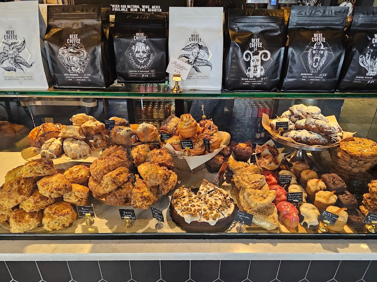 Hexe Coffee Co. specialty coffee shop in Chicago - photo 3