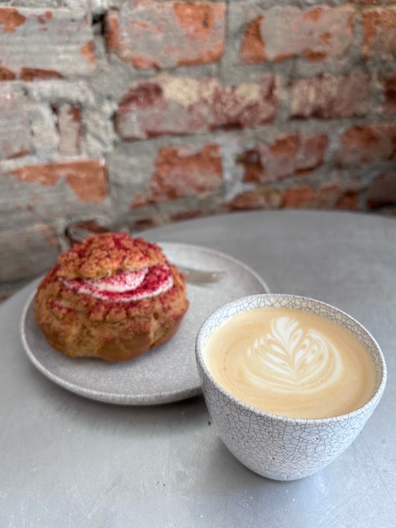 Coffee at Solo bakery, specialty coffee shop in Prague
