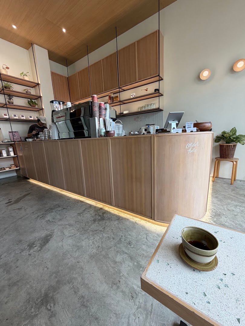 ONIBUS COFFEE Bangkok specialty coffee shop in Bangkok - photo 7