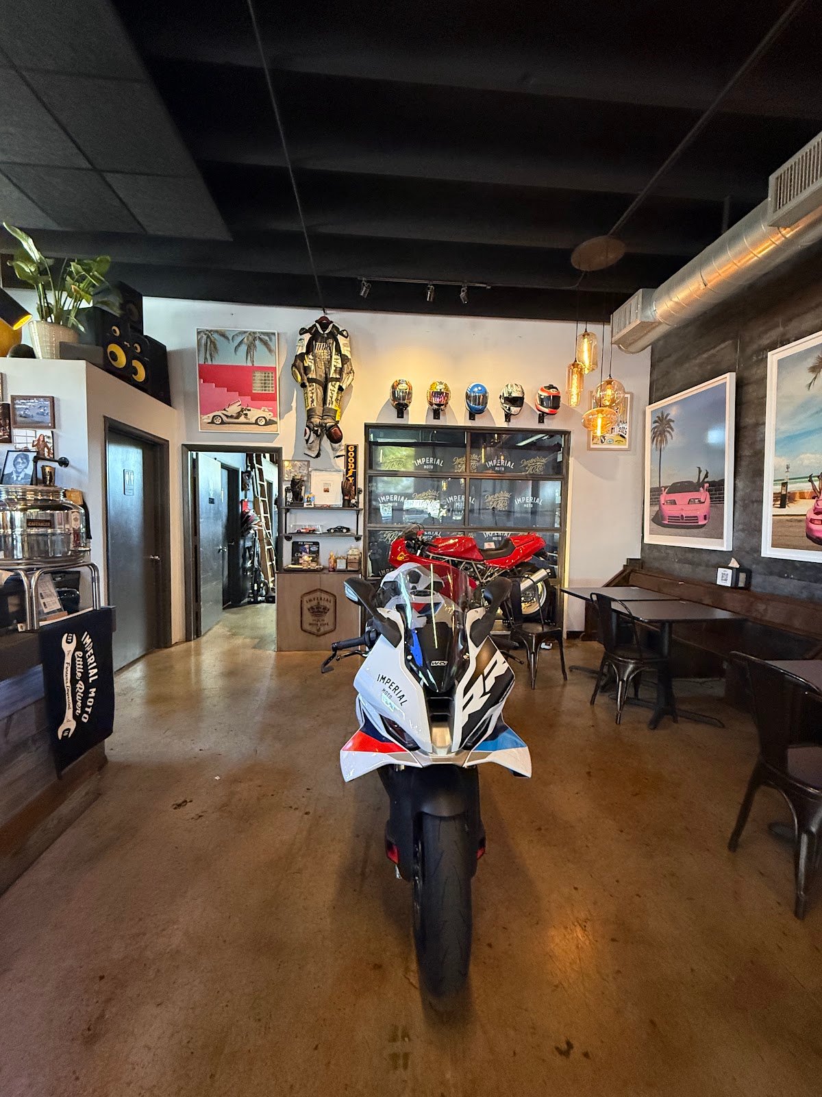 Imperial Moto Café specialty coffee shop in Miami - photo 3