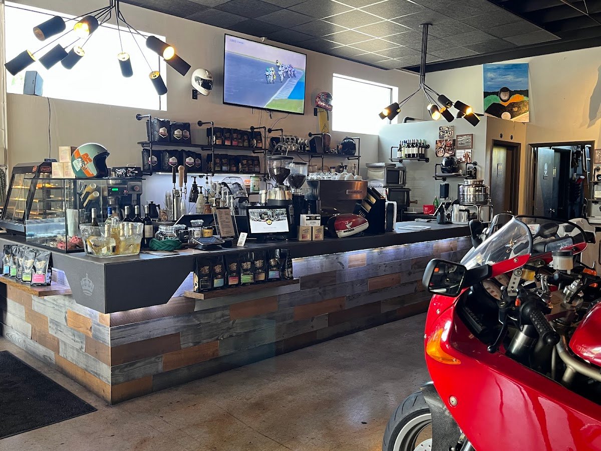 Imperial Moto Café specialty coffee shop in Miami - photo 6