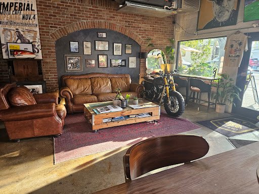 Imperial Moto Café specialty coffee shop in Miami - photo 10