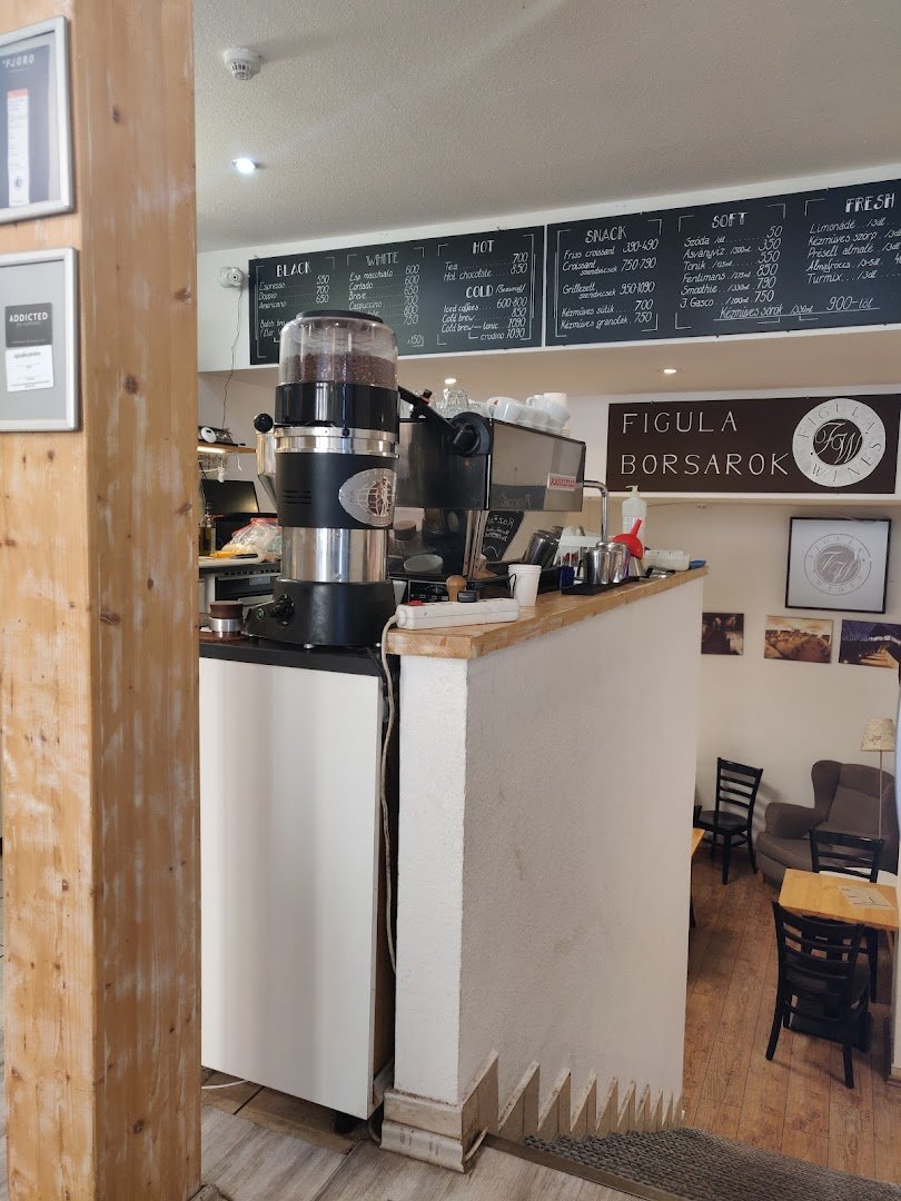 Addicted2Caffeine specialty coffee shop in Budapest - photo 9