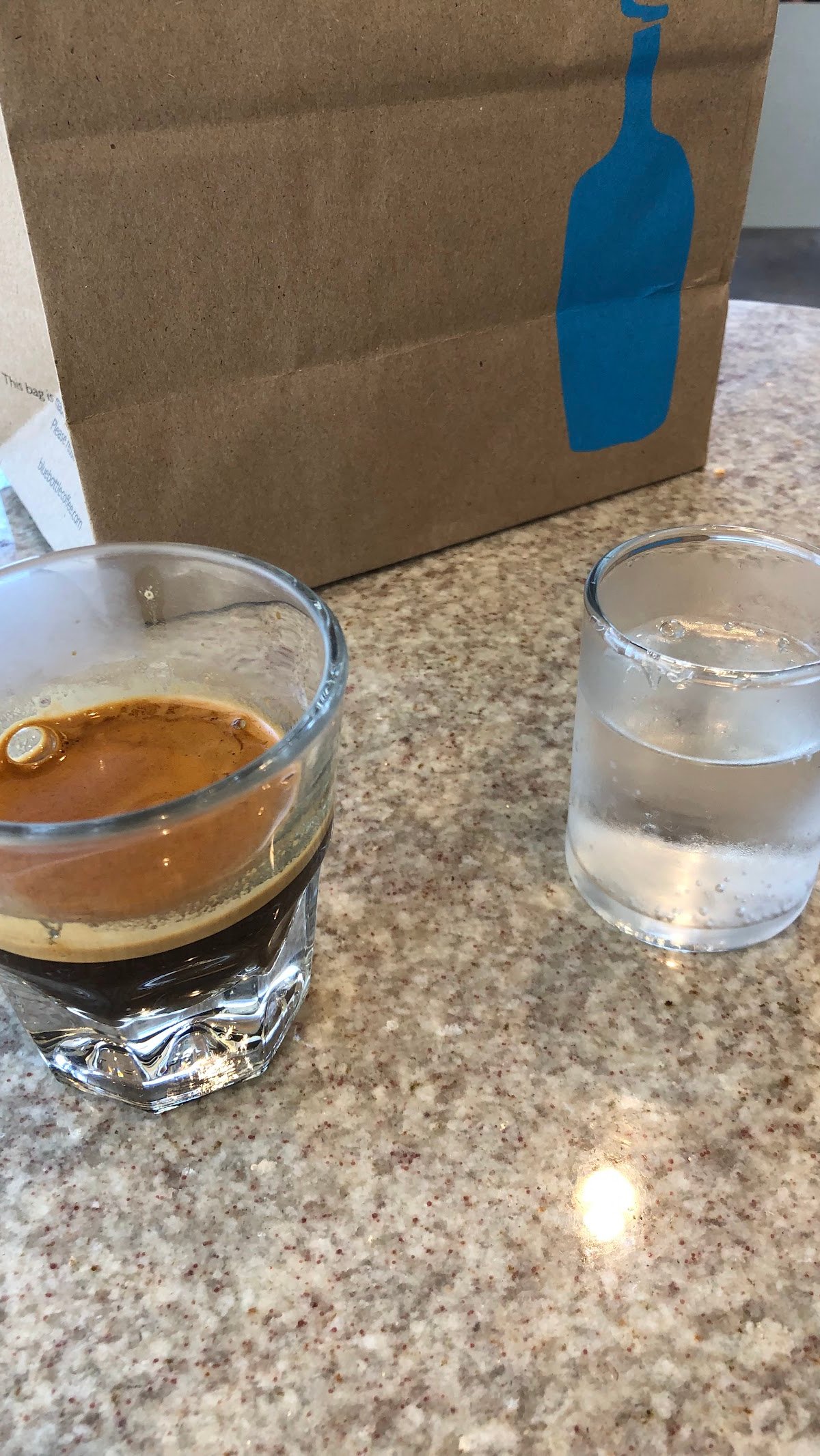 Blue Bottle Coffee specialty coffee shop in Los Angeles - photo 11