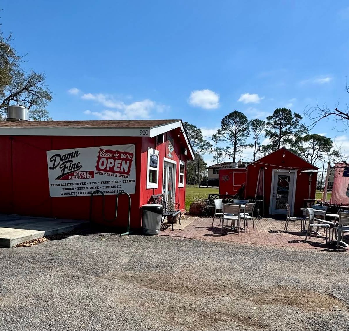 Damn Fine Coffee and Fried Pies specialty coffee shop in Houston - photo 11