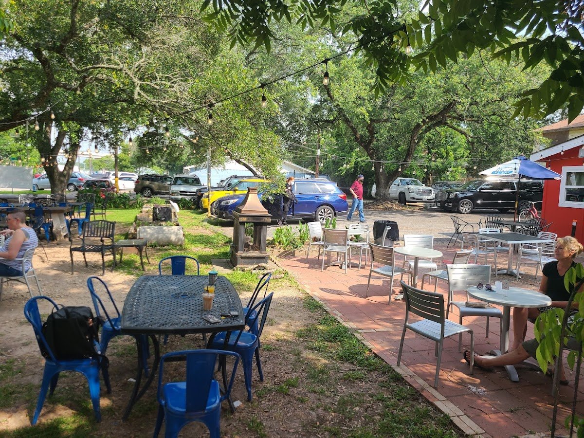 Damn Fine Coffee and Fried Pies specialty coffee shop in Houston - photo 4