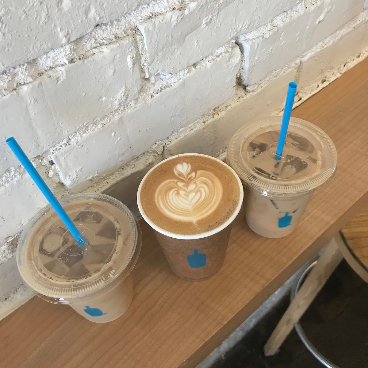 Blue Bottle Coffee specialty coffee shop in Los Angeles - photo 8