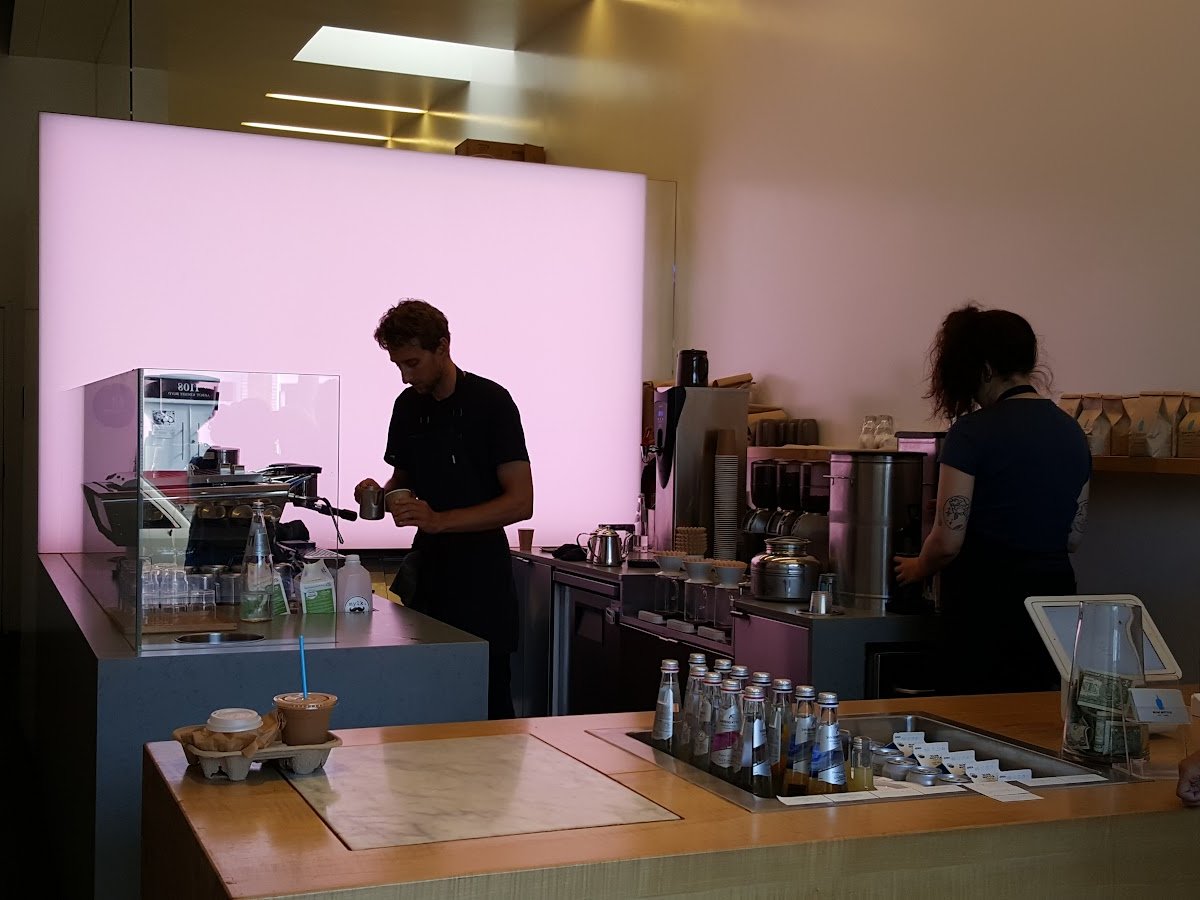 Blue Bottle Coffee specialty coffee shop in Los Angeles - photo 9