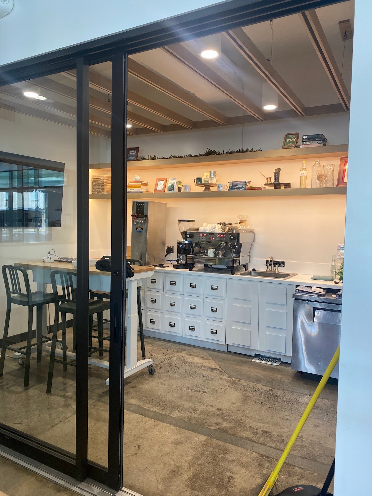 Bakery on King (Honolulu Coffee Company) specialty coffee shop in Honolulu - photo 7