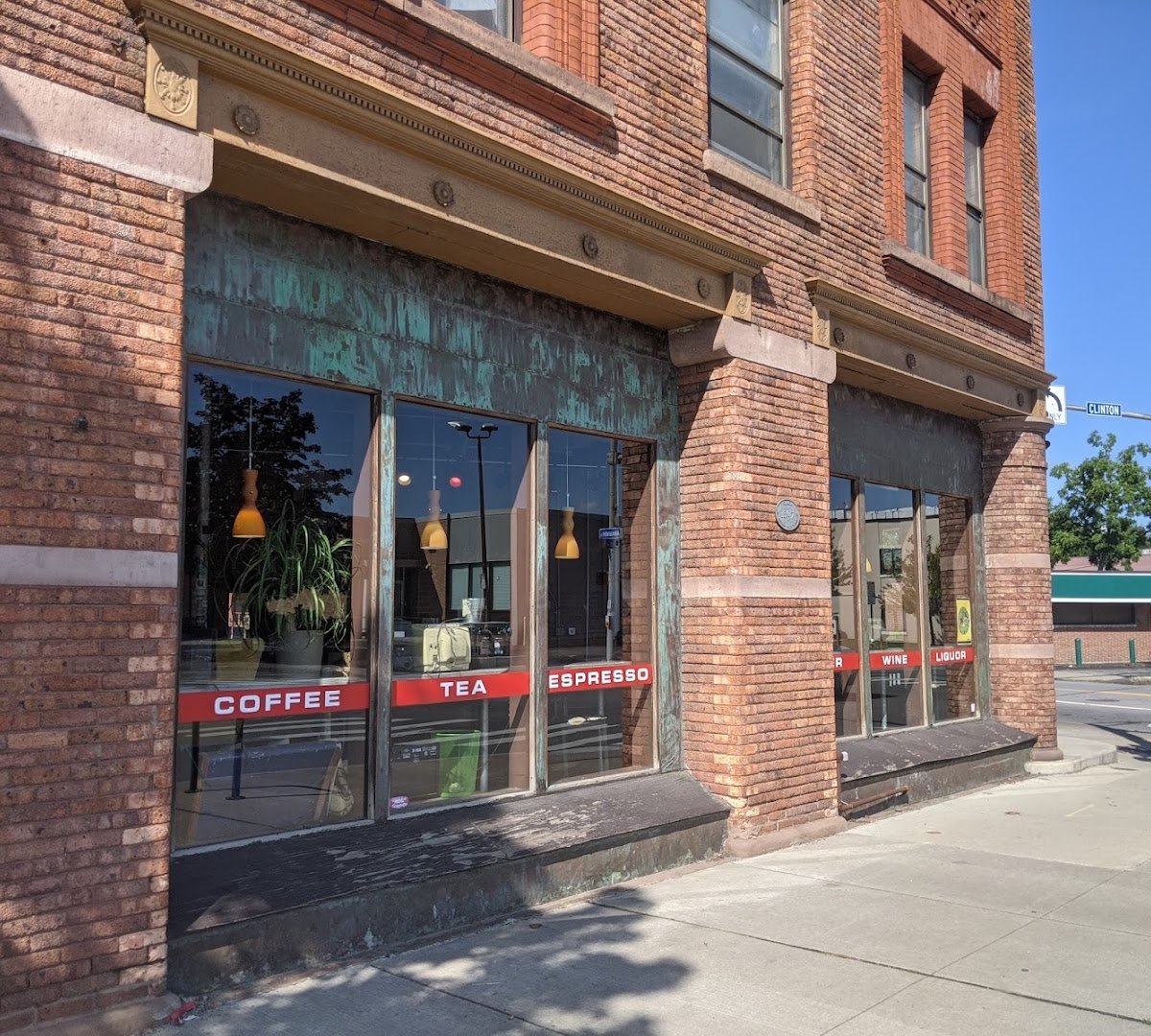 Storefront of Boulder Coffee Co Cafe and Lounge, specialty coffee shop in Rochester