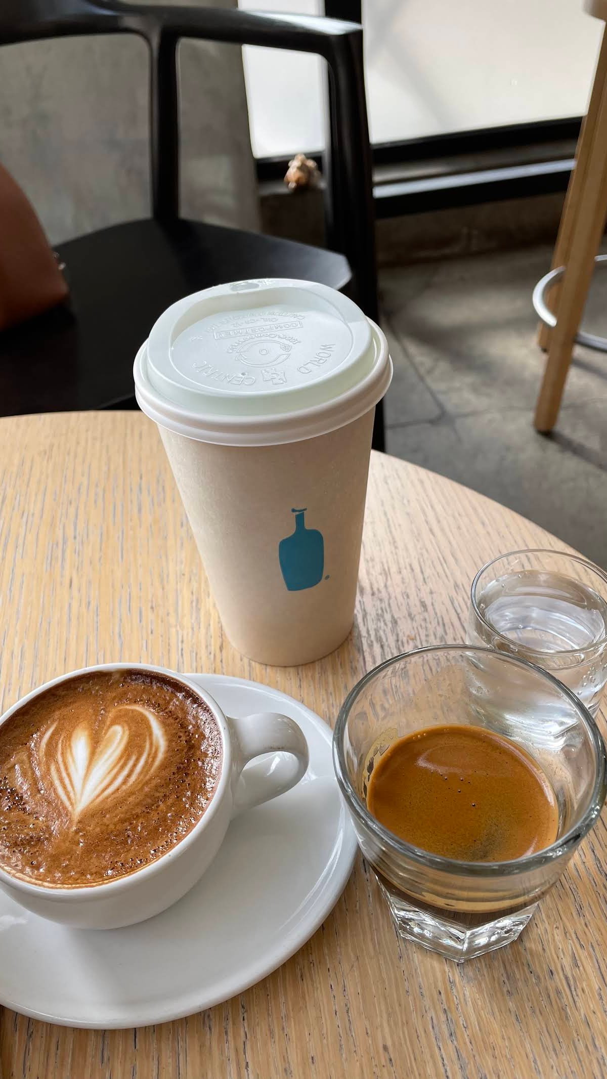 Blue Bottle Coffee specialty coffee shop in Los Angeles - photo 5