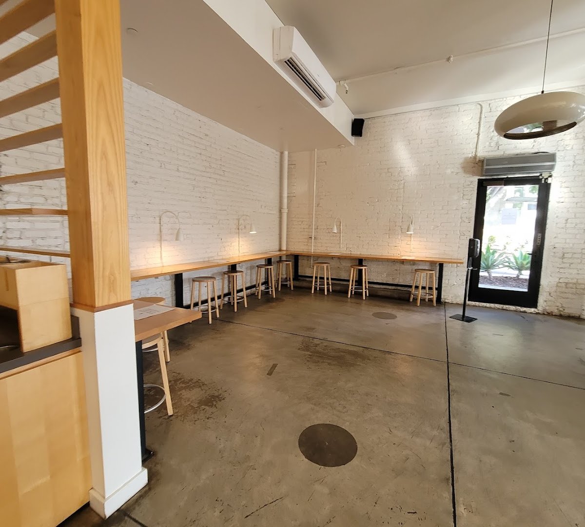 Blue Bottle Coffee specialty coffee shop in Los Angeles - photo 8