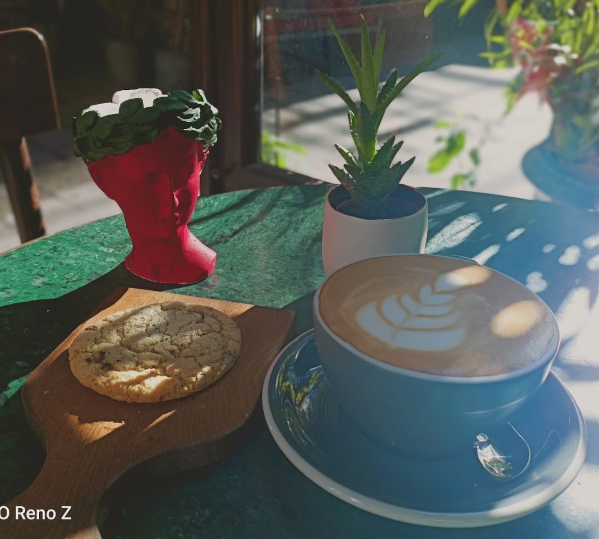 Calibre Coffee specialty coffee shop in Istanbul - photo 2