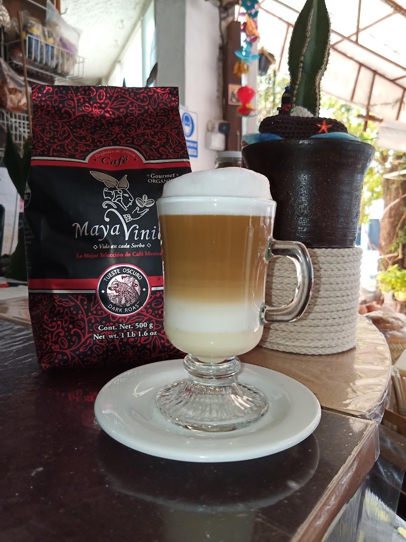 Coffee at Kfe Maya Vinic, specialty coffee shop in Mexico City
