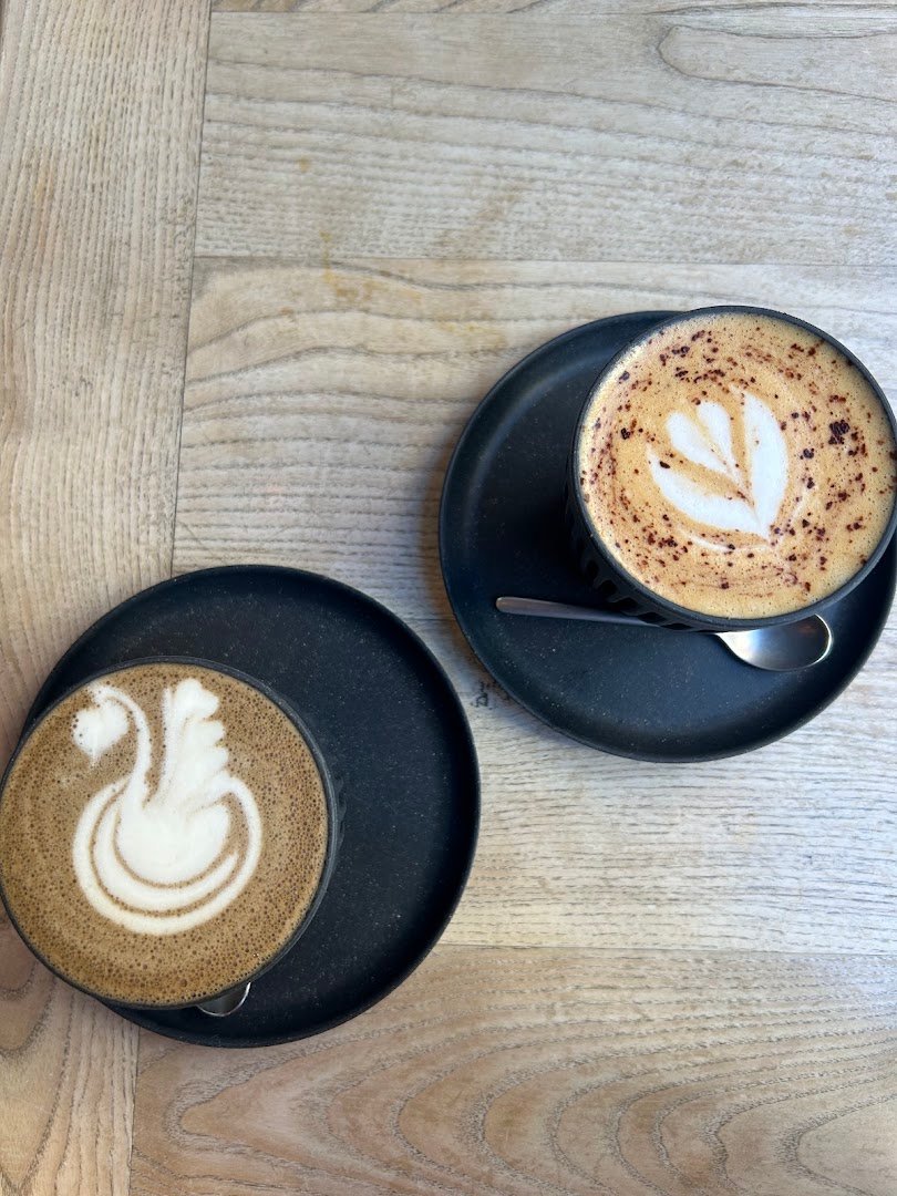 Religion Coffee & EATERY specialty coffee shop in Madrid - photo 3