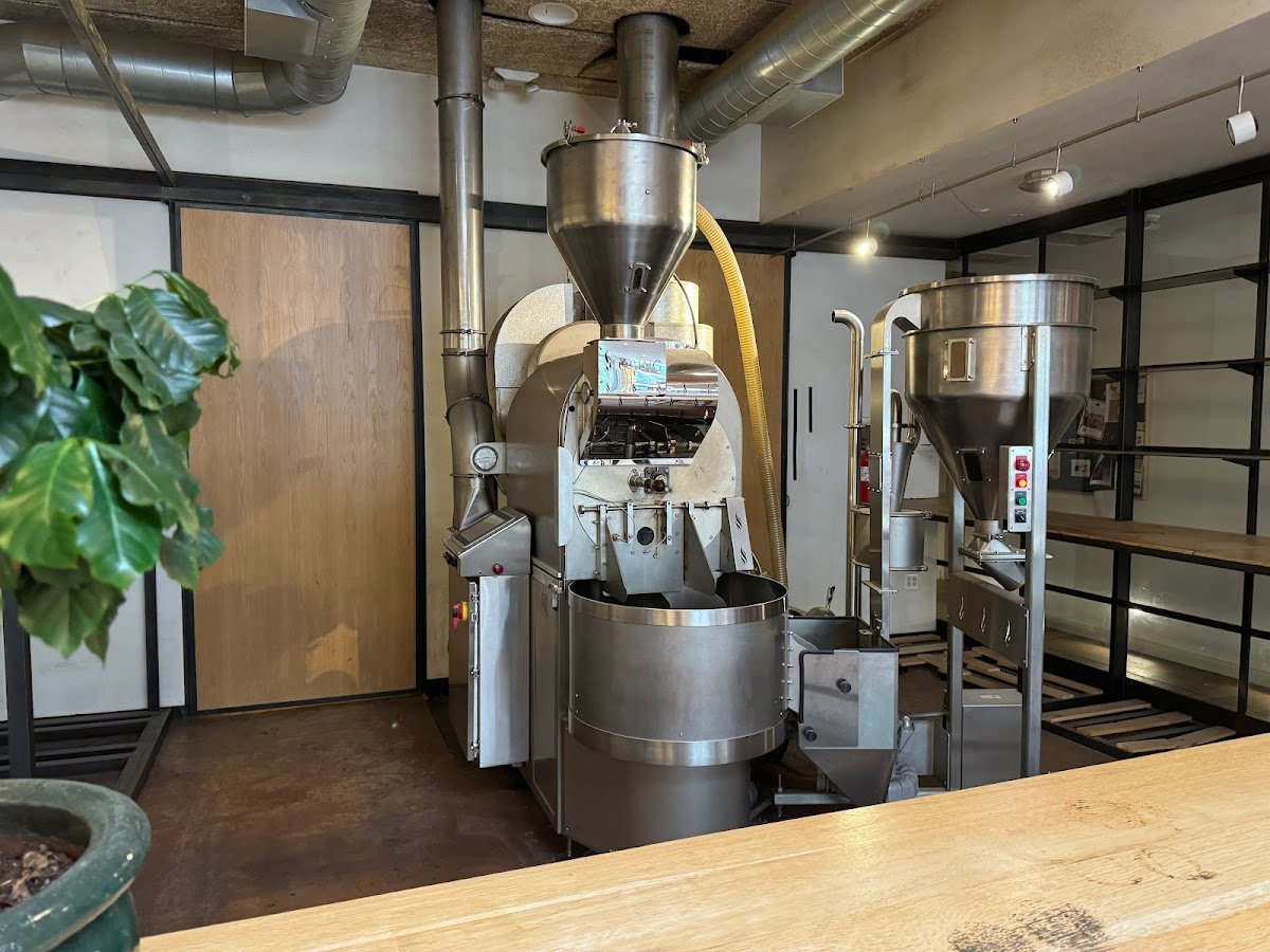 Compass Coffee specialty coffee shop in Washington, D.C. - photo 3