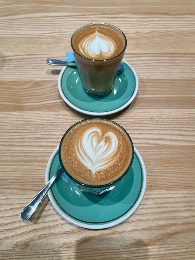 Coffee at Mojo, specialty coffee shop in Auckland