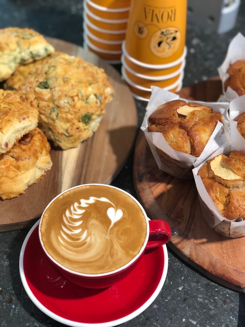 Coffee at Roma Coffee Roasters, specialty coffee shop in Auckland