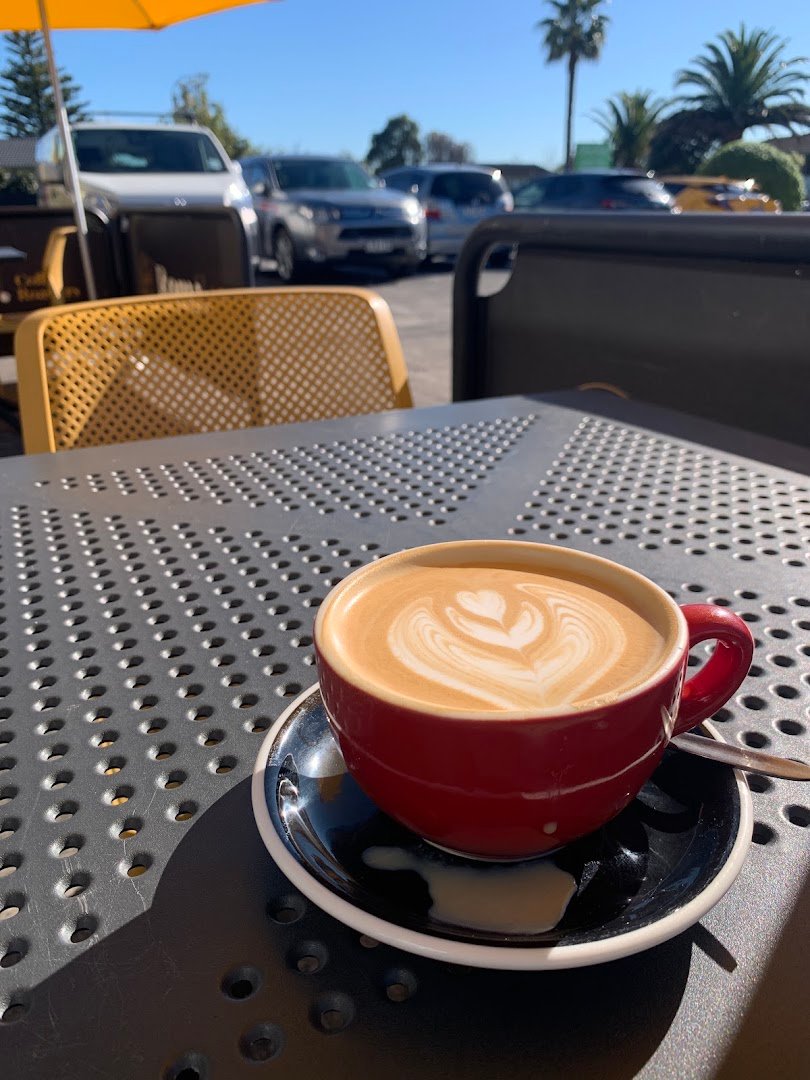 Coffee at Roma Coffee Roasters, specialty coffee shop in Auckland