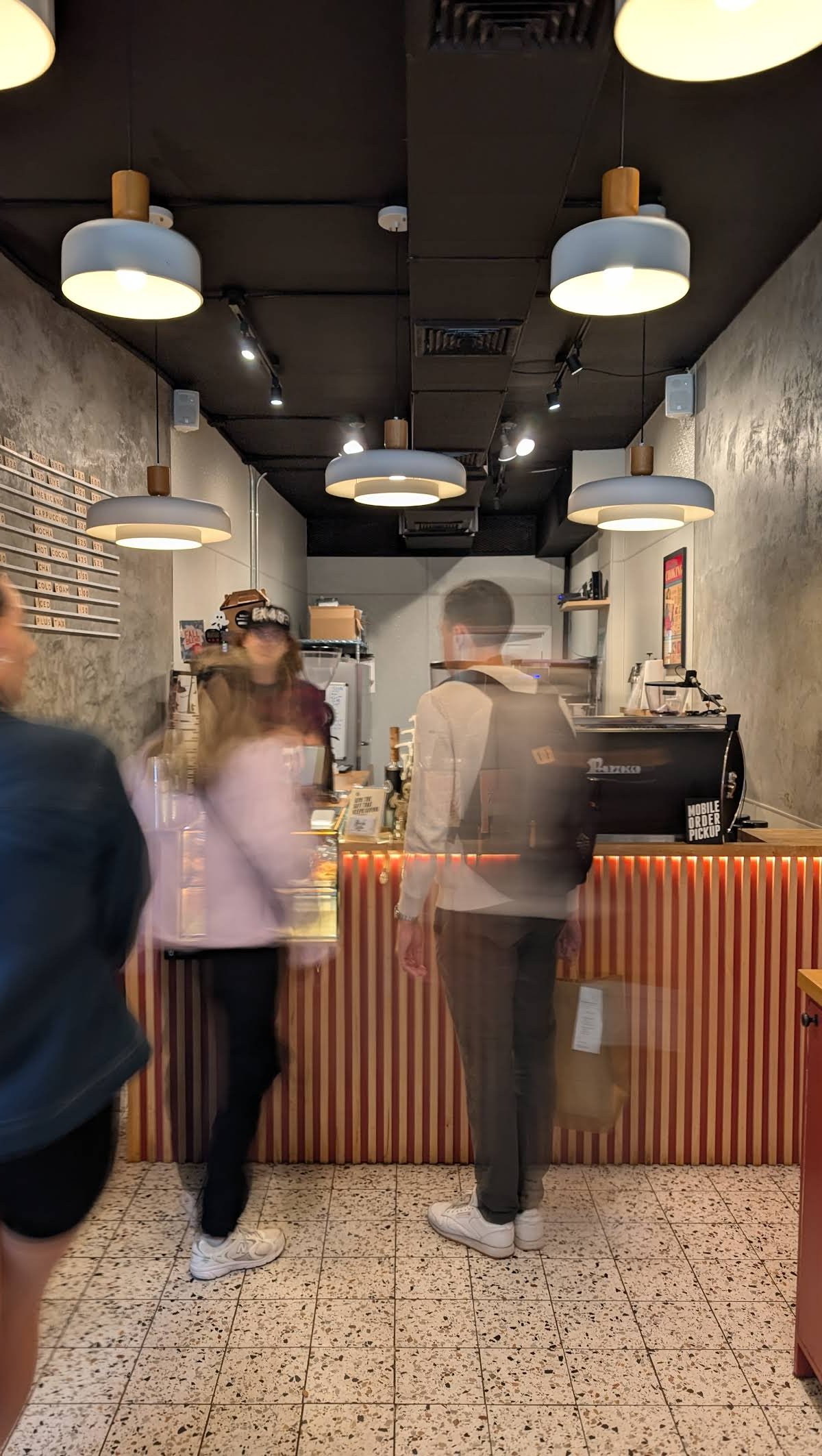 Birch Coffee specialty coffee shop in New York - photo 5