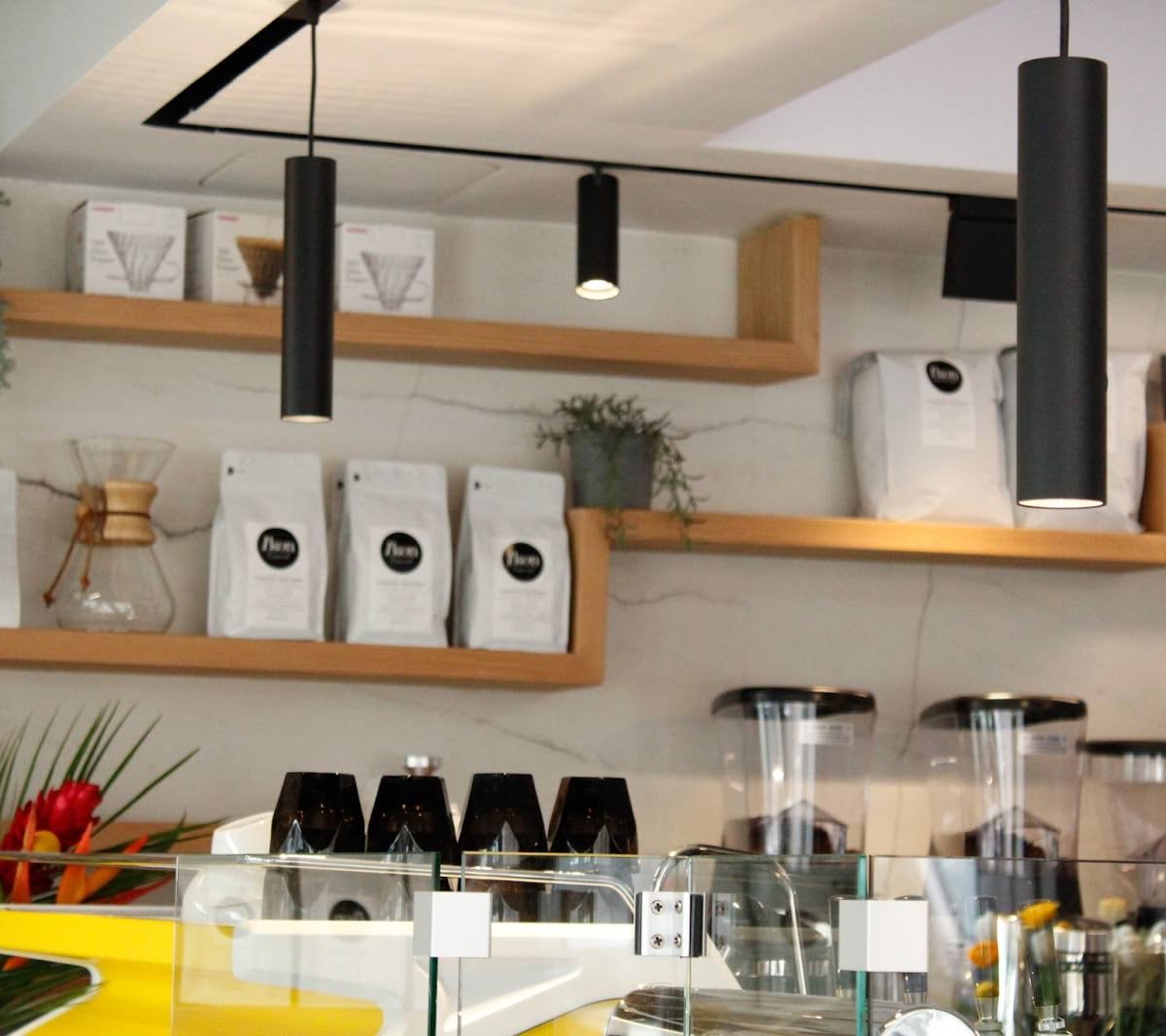 Ikon Coffee specialty coffee shop in San Francisco - photo 11