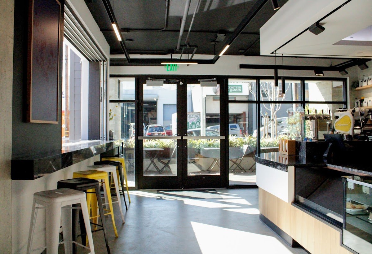 Ikon Coffee specialty coffee shop in San Francisco - photo 2