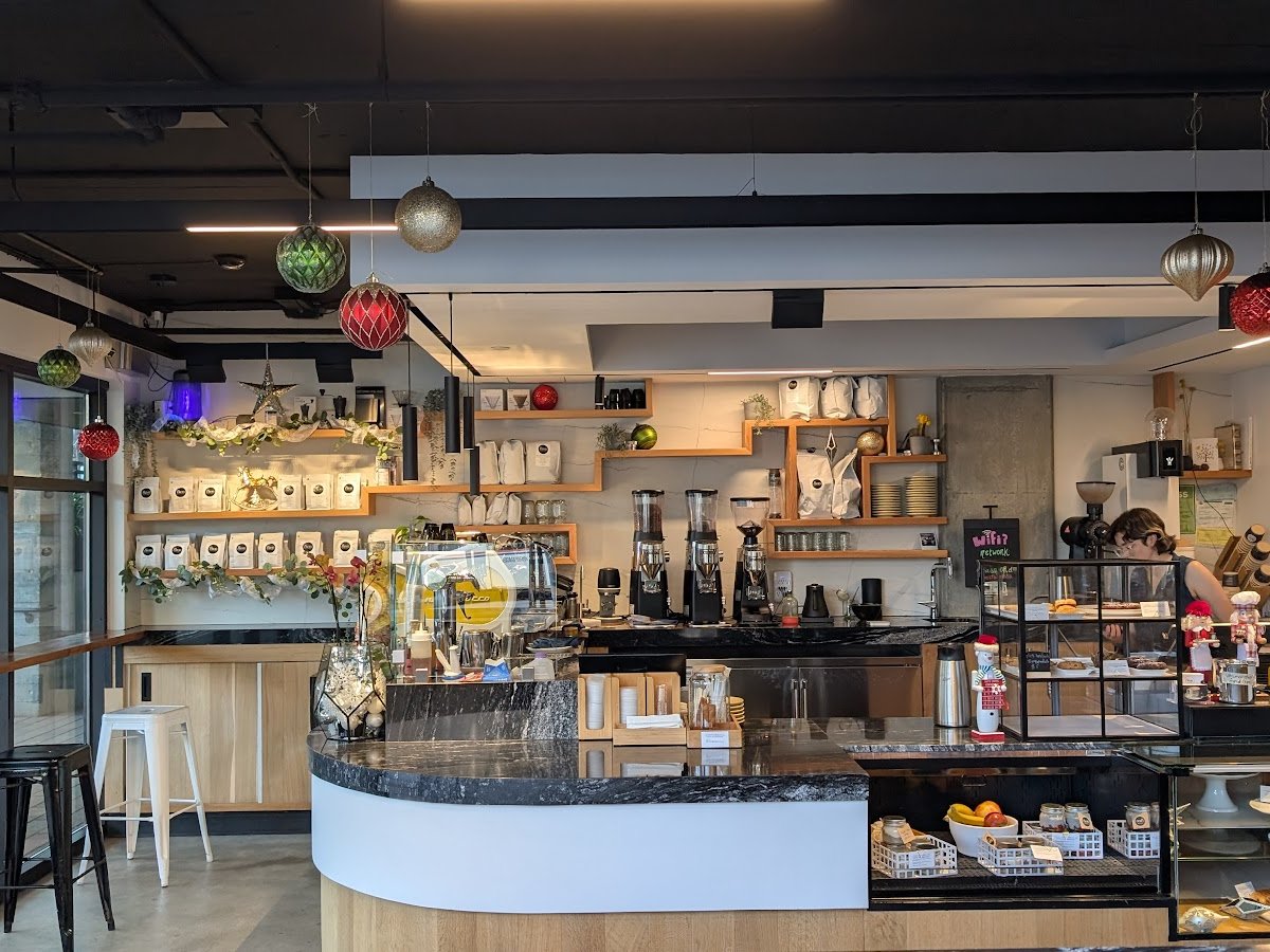 Ikon Coffee specialty coffee shop in San Francisco - photo 9