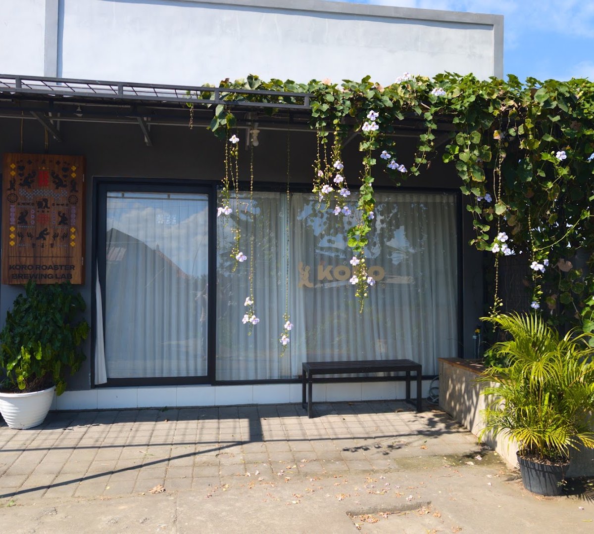 Koro Roasters - HQ specialty coffee shop in Bali - photo 2