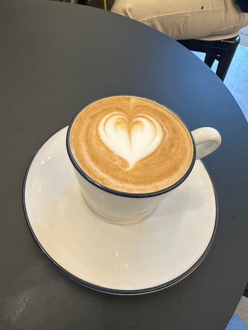 Schim:Pause specialty coffee shop in Berlin - photo 5