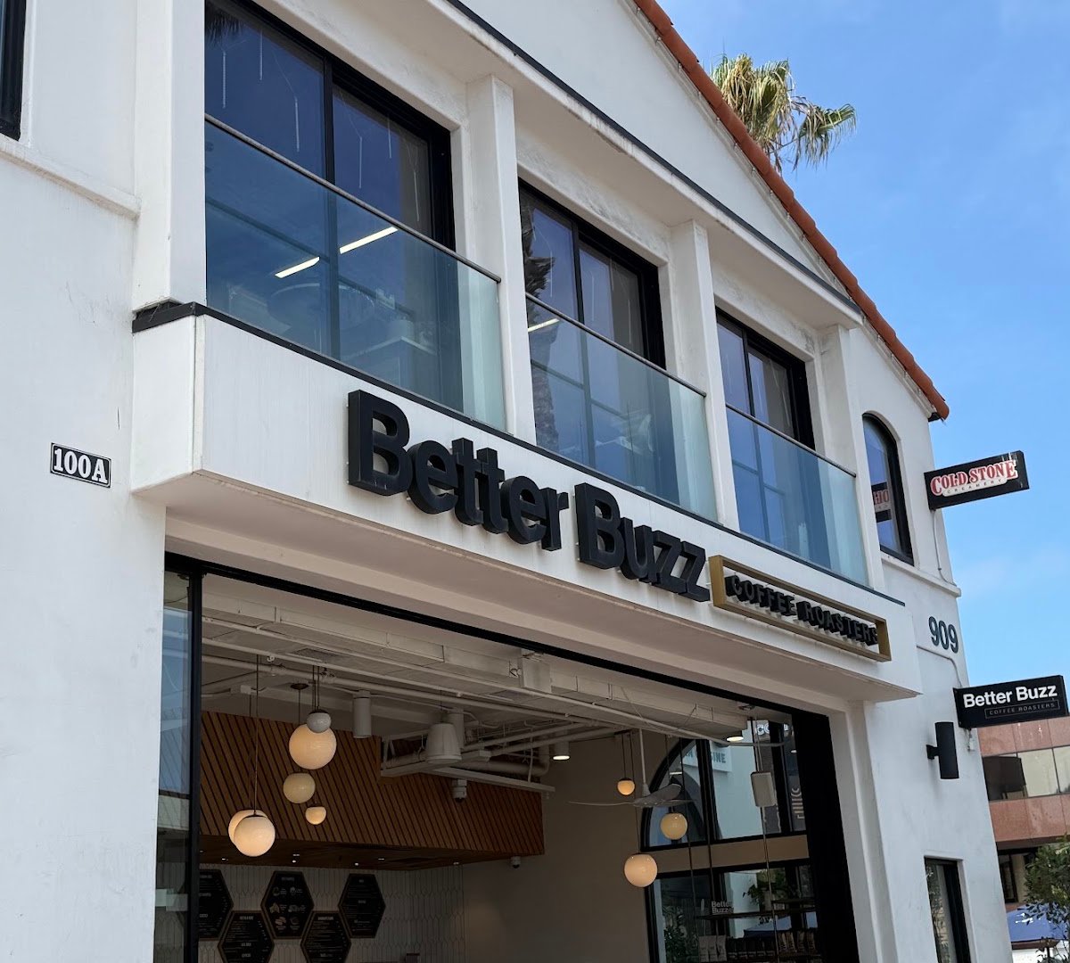 Storefront of Better Buzz Coffee La Jolla, specialty coffee shop in San Diego