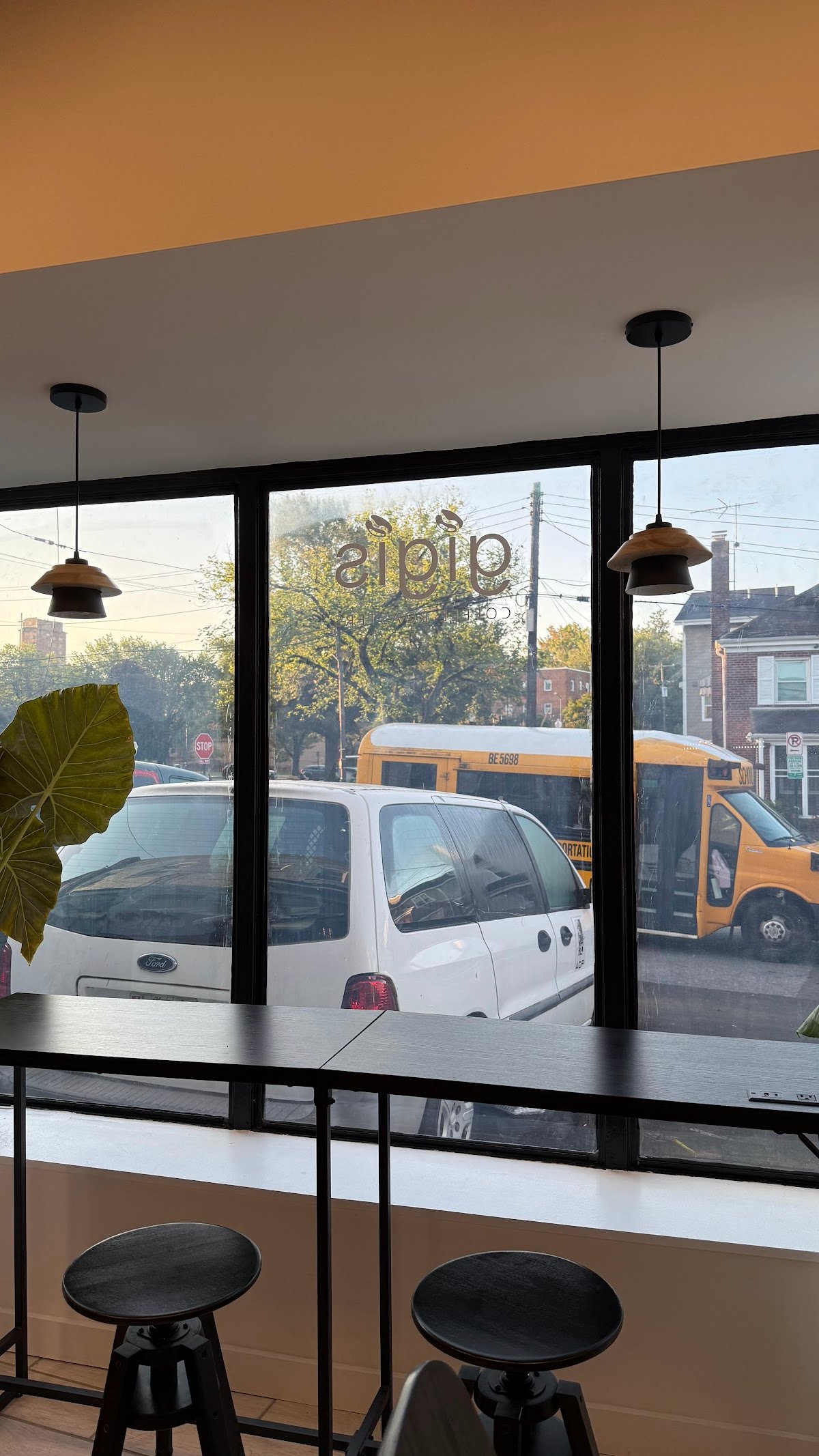 GIGIS COFFEE ROASTERS specialty coffee shop in Washington, D.C. - photo 10