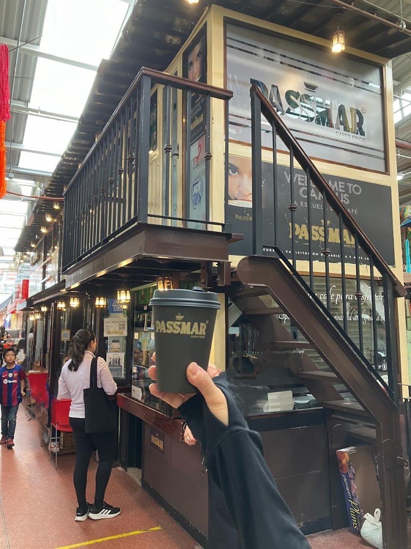 Storefront of Café Passmar, specialty coffee shop in Mexico City