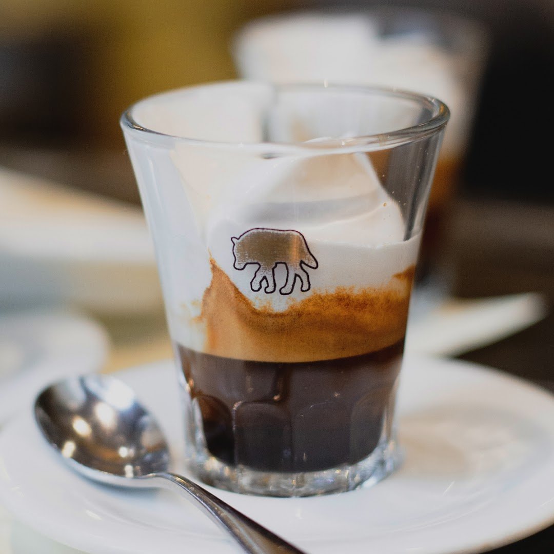 Coffee at Leesar Coffee, specialty coffee shop in Seoul