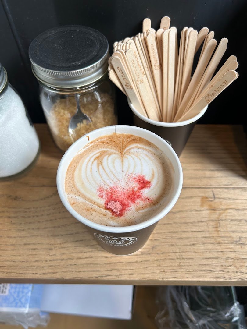 Coffee at Streamer Coffee Company Harajuku, specialty coffee shop in Tokyo